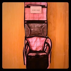 Toiletry travel hanging bag